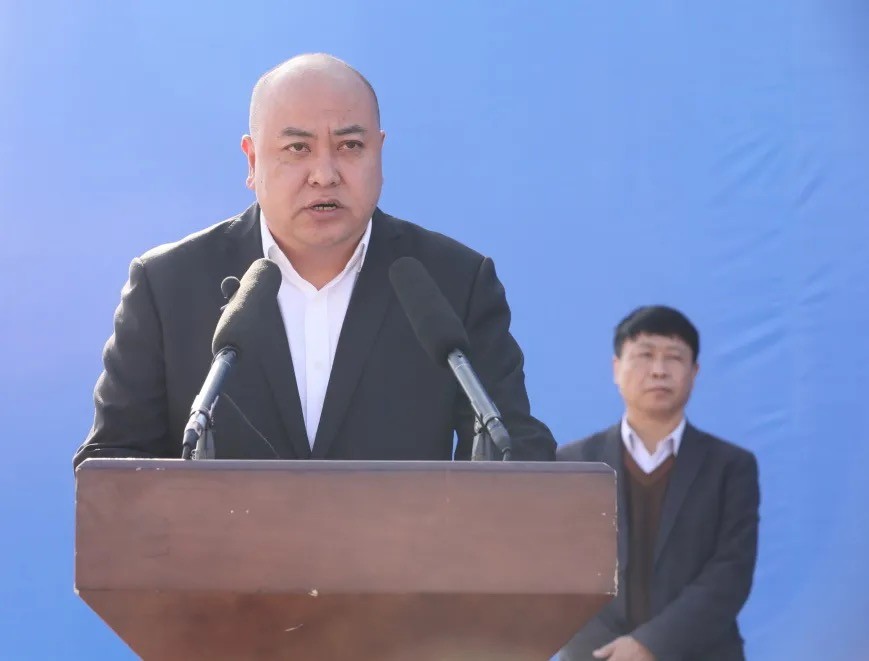 東西部攜手 加速新能源產(chǎn)業(yè)落地——暉陽新能源10萬噸鋰電池材料項(xiàng)目在黔開工